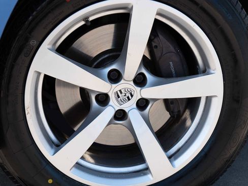 Used 2017 Porsche Macan image 2