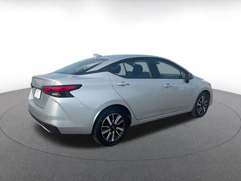 Used 2025 Nissan Versa SV FWD image 15