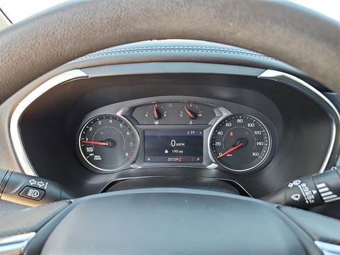 Used 2023 Chevrolet Blazer LT image 14