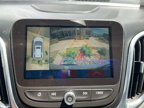 Used 2018 Chevrolet Equinox Premier AWD/4WD image 35