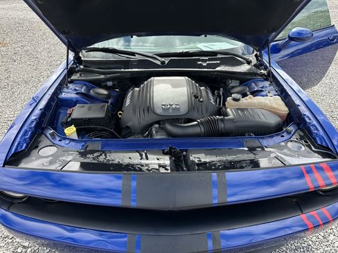 Used 2018 Dodge Challenger R/T w/ Blacktop Package image 22