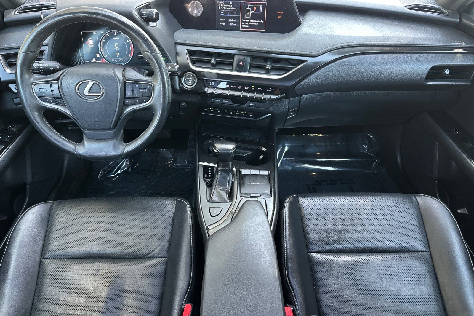 Used 2019 Lexus UX 200 w/ Premium Package FWD image 14