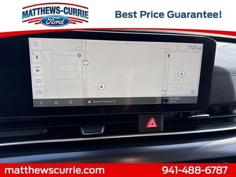 Used 2025 Kia Carnival FWD image 18
