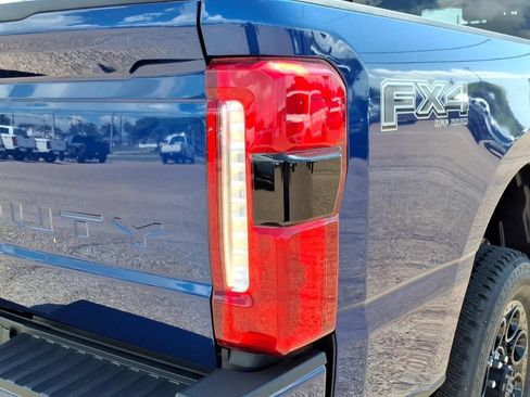 New 2026 Ford F250 Lariat w/ Black Appearance Package AWD/4WD image 16