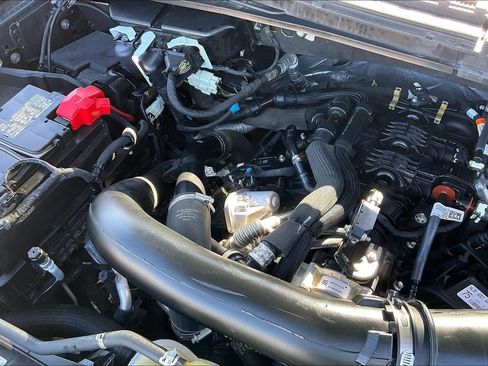 Certified 2023 Ford Expedition XLT image 32