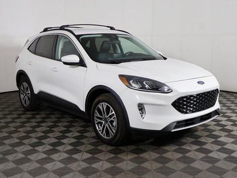 Used 2022 Ford Escape SEL w/ Technology Package image 49