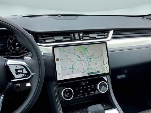 New 2026 Jaguar F-PACE R-Dynamic S AWD/4WD image 10