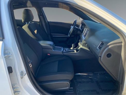 Used 2023 Dodge Charger SXT image 15