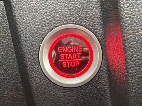 Used 2019 Honda Fit EX image 25