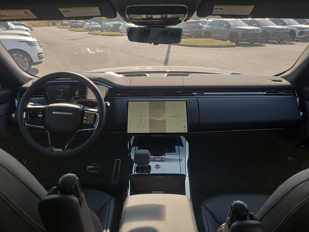 New 2027 Land Rover Range Rover Sport Dynamic SE AWD/4WD image 18