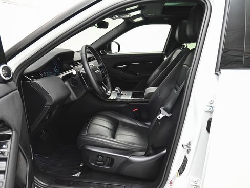 Used 2024 Land Rover Range Rover Evoque S AWD/4WD image 32