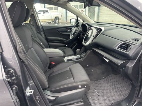 Used 2025 Subaru Ascent Premium image 10