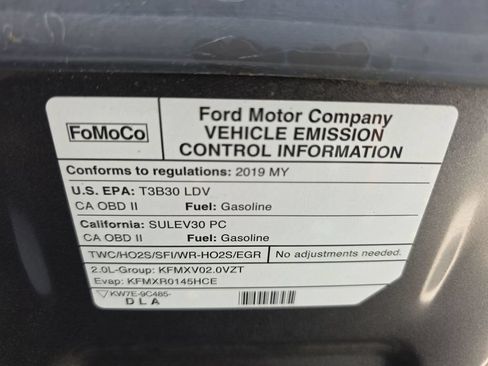 Used 2019 Ford Fusion SE FWD image 36