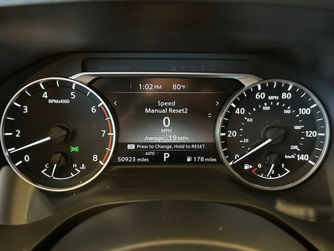 Used 2021 Nissan Rogue SL AWD/4WD image 10