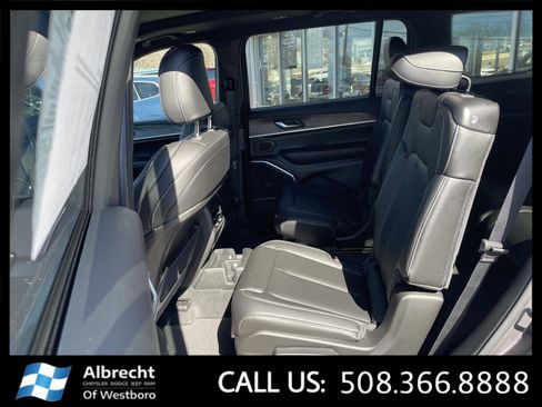 New 2026 Jeep Grand Cherokee L Limited image 12