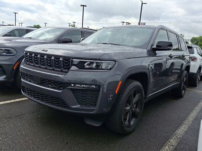 New 2026 Jeep Grand Cherokee L Limited w/ Limited Altitude Package