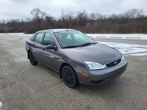 Used 2007 Ford Focus SE image 5