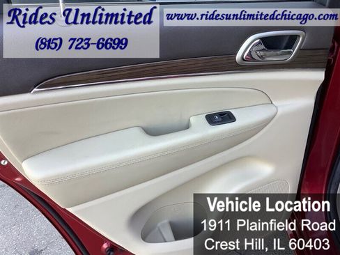 Used 2014 Jeep Grand Cherokee Overland image 30