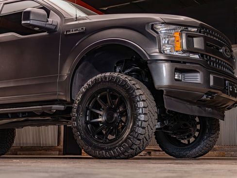 Used 2019 Ford F150 XLT w/ Equipment Group 302A Luxury image 15