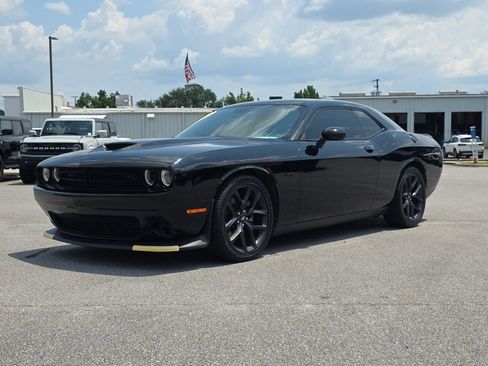 Used 2023 Dodge Challenger R/T w/ Blacktop Package RWD image 2