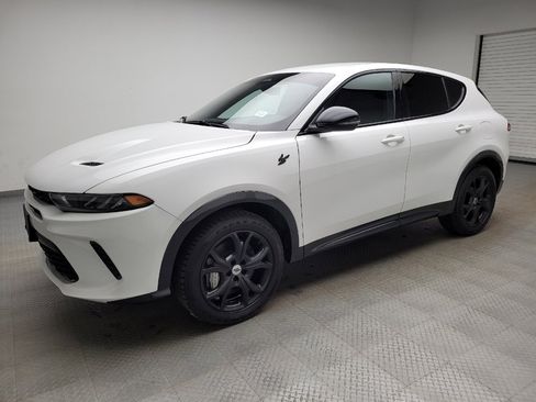 Used 2024 Dodge Hornet R/T w/ R/T Blacktop Package image 2