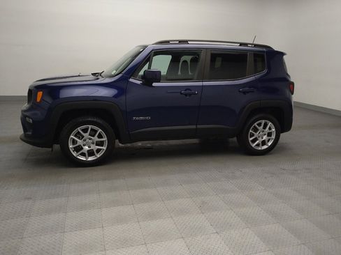 Used 2021 Jeep Renegade Latitude image 2
