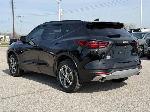 Used 2023 Chevrolet Blazer LT w/ Convenience Package image 3