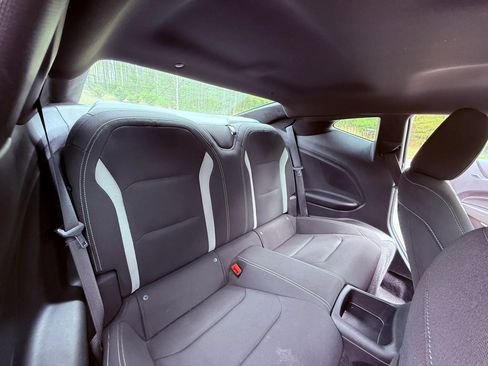 Used 2021 Chevrolet Camaro LT RWD image 18