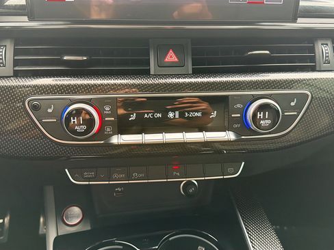 Used 2024 Audi S5 Premium Plus image 32