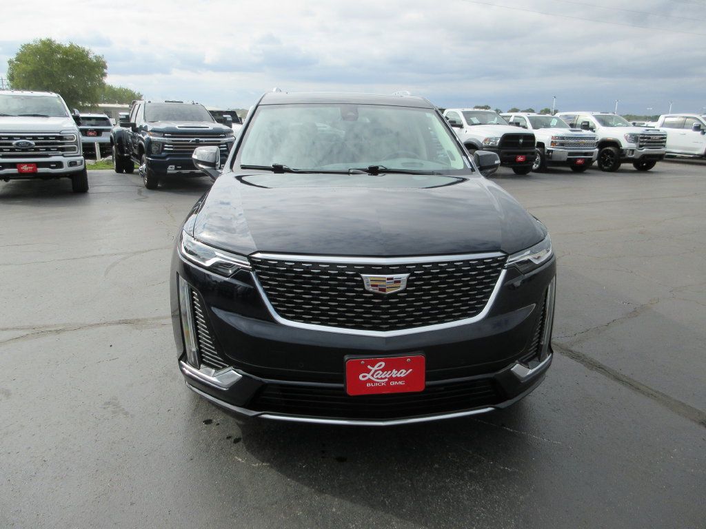 Certified 2021 Cadillac XT6 Premium Luxury FWD image 13