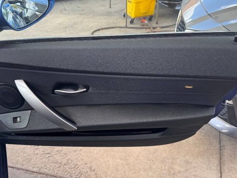 Used 2007 BMW Z4 3.0i RWD image 14