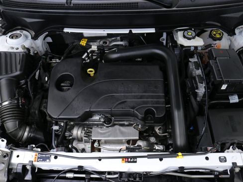 Used 2023 GMC Terrain SLT w/ Elevation Edition image 32