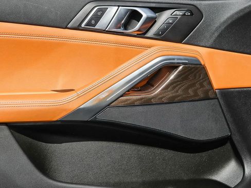 Used 2023 BMW X6 xDrive40i w/ Climate Comfort Package image 24