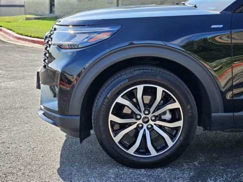 Used 2025 Ford Explorer ST-Line RWD image 8