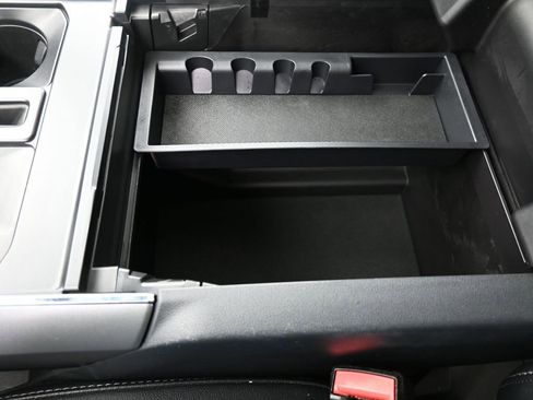 Used 2022 Ford F150 Lariat w/ Equipment Group 502A High image 46