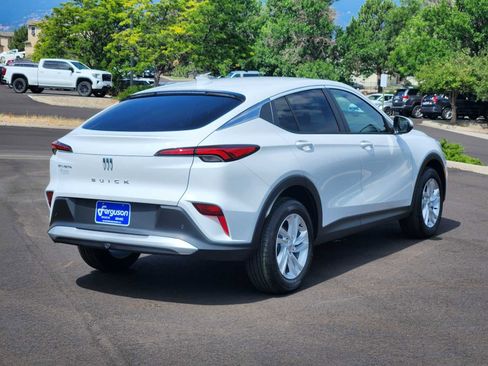 New 2025 Buick Envista Preferred w/ Convenience II Package image 3