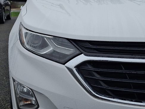 Used 2020 Chevrolet Equinox LT AWD/4WD image 9