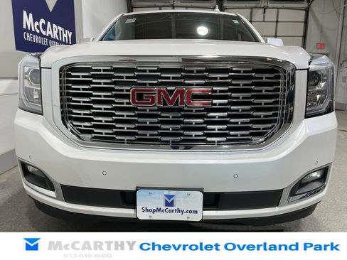 Used 2018 GMC Yukon Denali w/ Denali Ultimate Package image 10