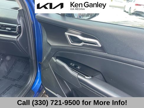 Certified 2023 Kia Sportage EX image 60