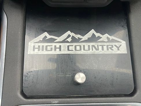 Used 2019 Chevrolet Silverado 1500 High Country w/ Technology Package image 27