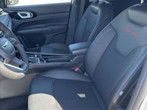 Used 2023 Jeep Compass Trailhawk w/ Trailhawk Convenience Group image 7