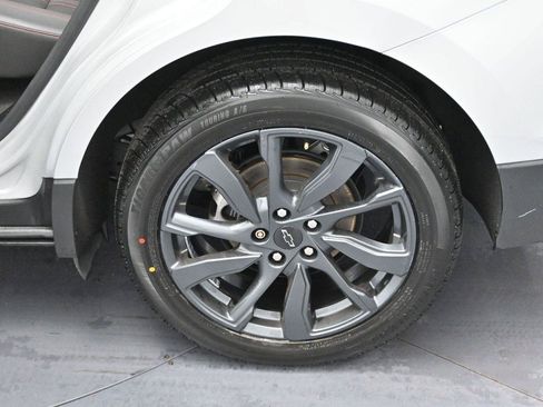 Used 2022 Chevrolet Equinox RS w/ Infotainment Package AWD/4WD image 29