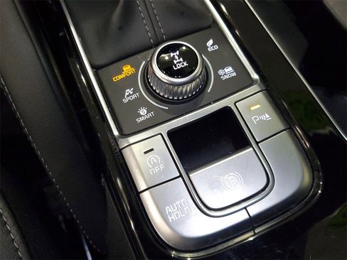 Used 2024 Kia Telluride EX X-Line image 25