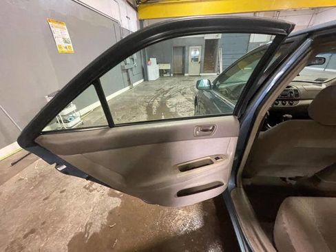 Used 2003 Toyota Camry LE image 24