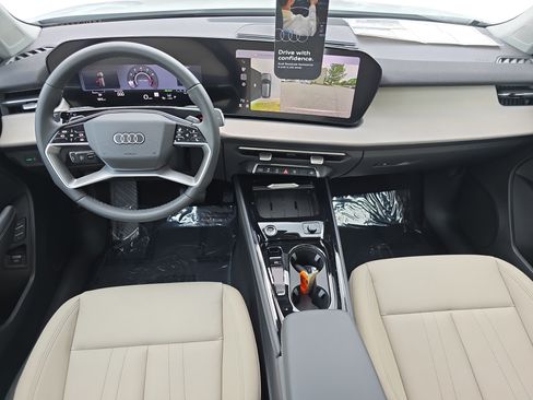 New 2026 Audi Q3 quattro 2.0T AWD/4WD image 9