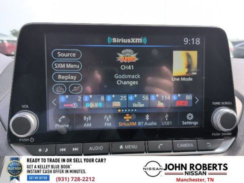 Certified 2025 Nissan Sentra SR FWD image 12