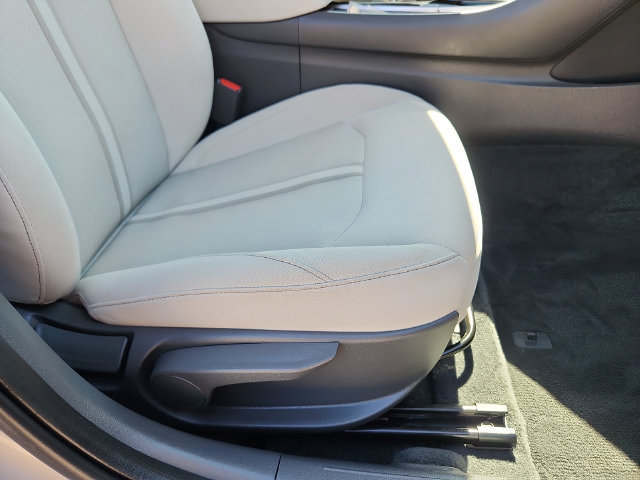 Used 2023 Hyundai Sonata Blue FWD image 32