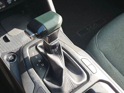 Used 2025 Kia K4 EX FWD image 12