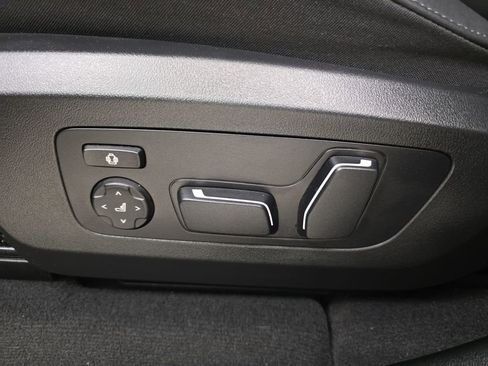 Certified 2025 BMW X3 xDrive30i w/ Premium Package image 13