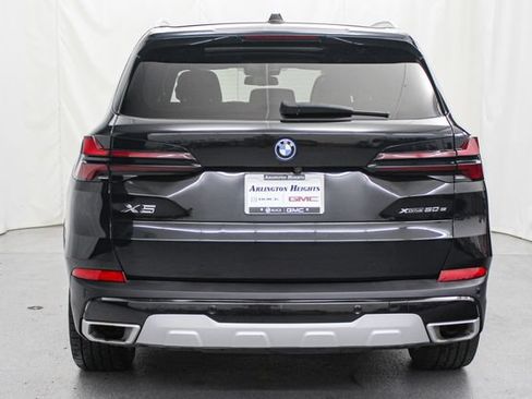 Used 2025 BMW X5 xDrive50e AWD/4WD image 10